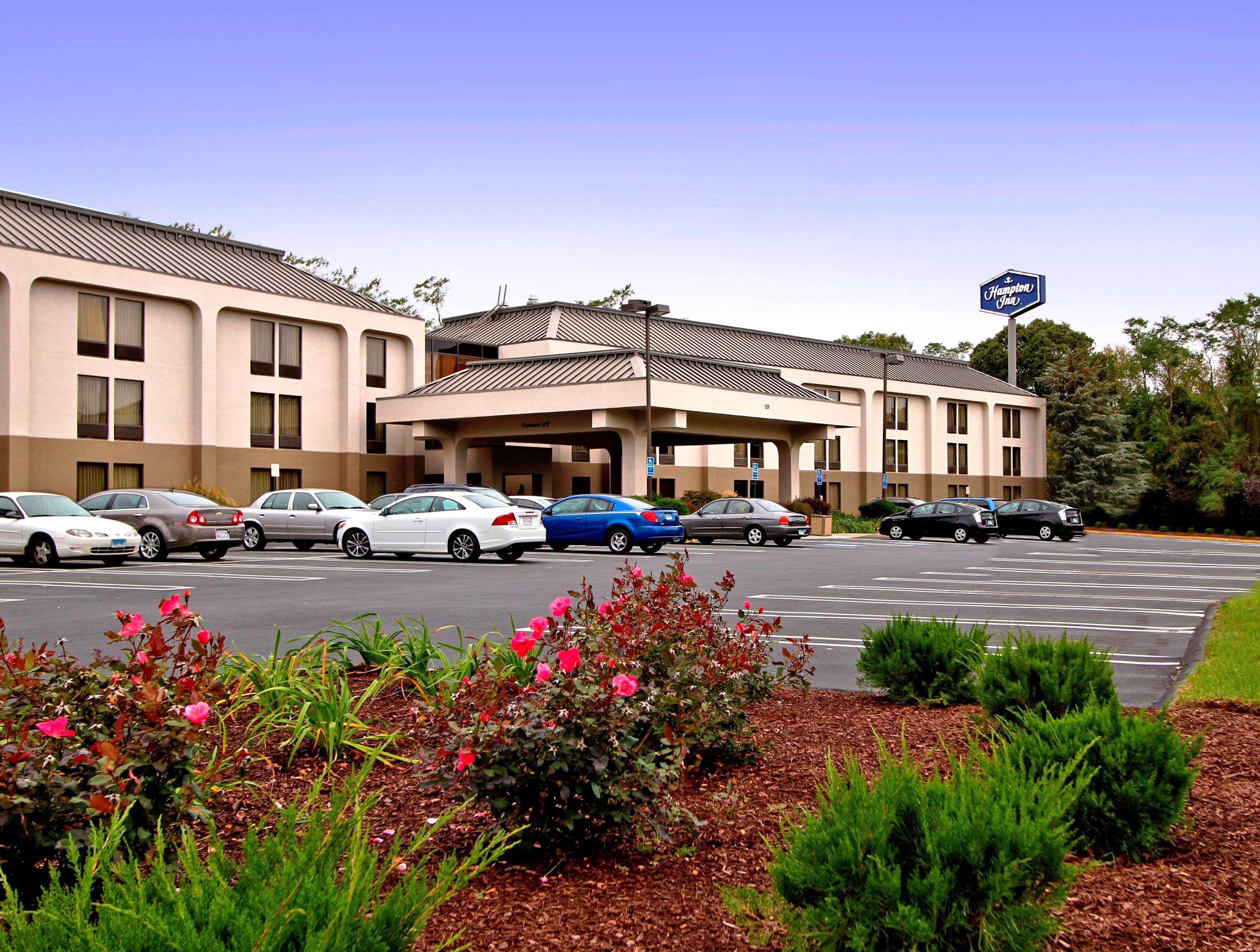 Hampton Inn By Hilton Milford Exterior foto